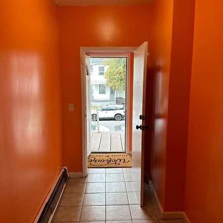 Fidelia Halos Room Queen Bed, Minutes From Newark Liberty International Airport And Newark Penn Station Экстерьер фото